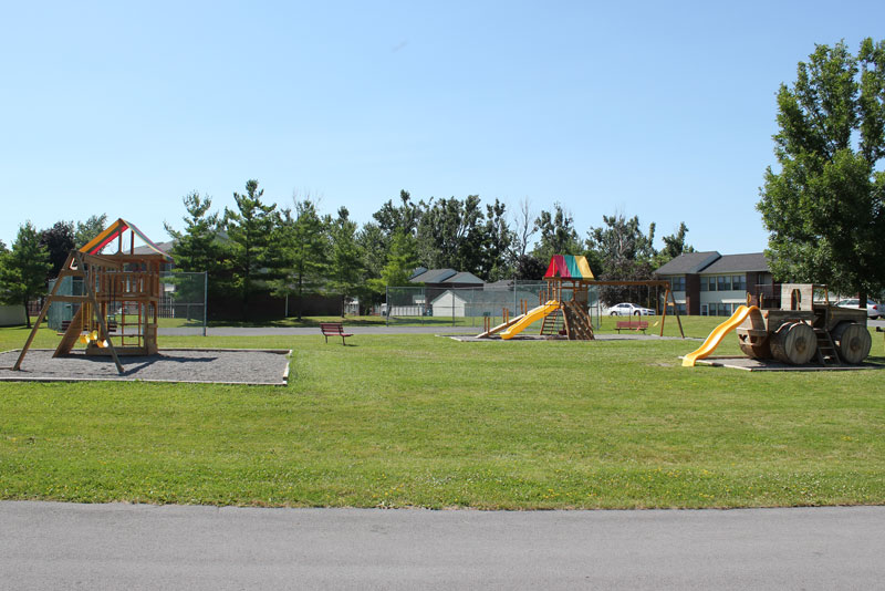 Parkstead Watertown at Black River